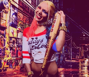 Skype chat with horny Gamer Girl Khaos